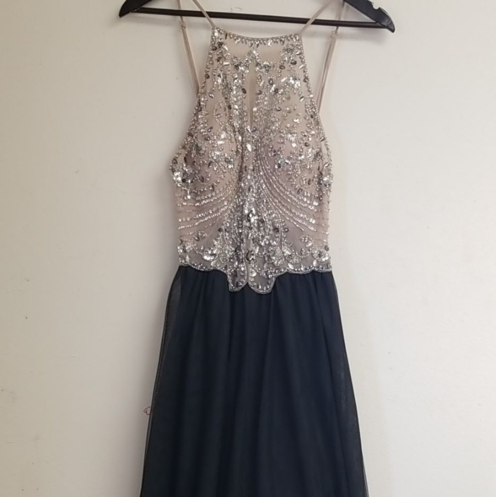 Ballgown Dress - Picture 3 of 5